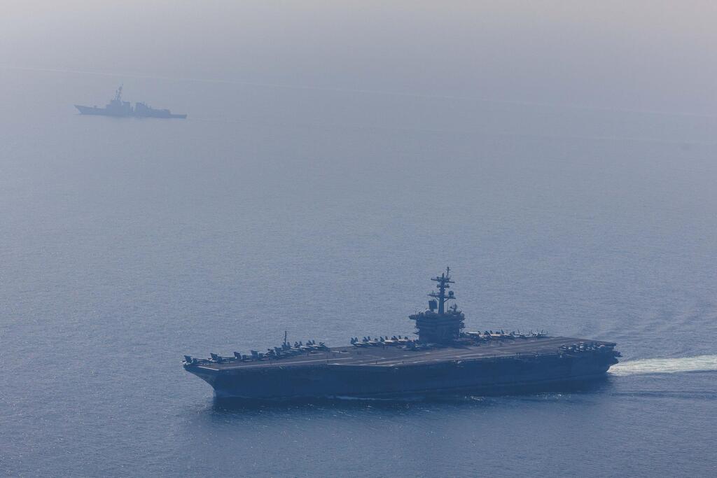USS Abraham Lincoln אברהם לינקולן נושאת המטוסים