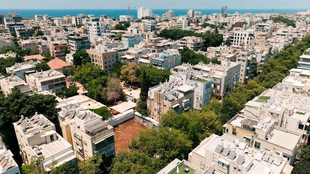 בתמונה: זירת התחדשות עירונית של SoCity ברובע 3 הצפוף והמבוקש בתל אביב.