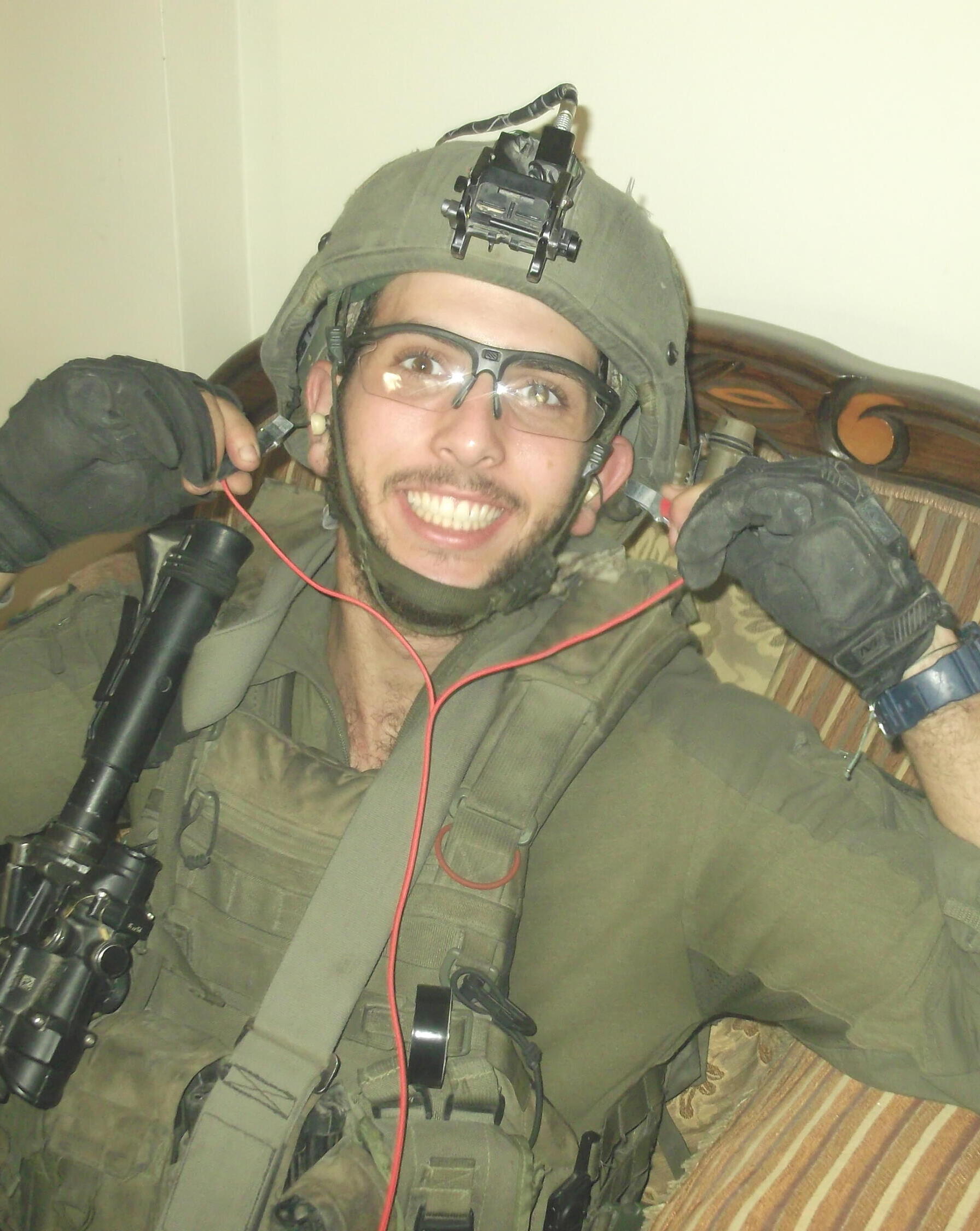 אלון קליינמן ז"ל, גל הד, יד לבנים