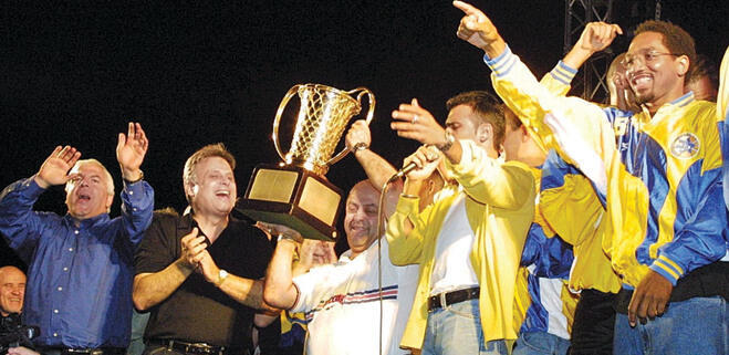 פדרמן את פיני. הזכייה הראשונה ב־2001 (אורן אגמון) פדרמן את פיני. הזכייה הראשונה ב־2001