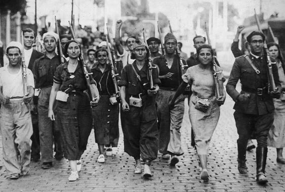 לוחמות מיליציה בתחילת מלחמת האזרחים הספרדית, 1936 | צילום: Keystone/Getty Images (Keystone, Getty Images) לוחמות מיליציה בתחילת מלחמת האזרחים הספרדית, 1936 | צילום: Keystone/Getty Images