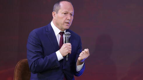 ניסה להדיח את נתניהו? המשבר של ניר ברקת בפריימריז