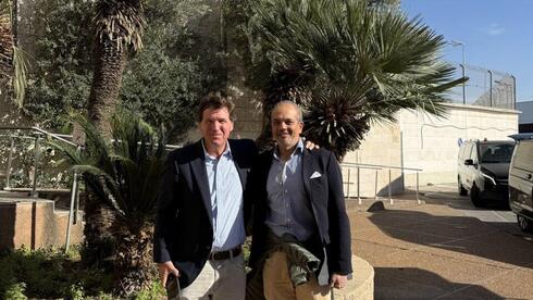 העימות של טאקר קרלסון בנתב