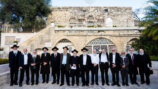 הרבנים המתנגדים לשילוב לוחמות בשיריון