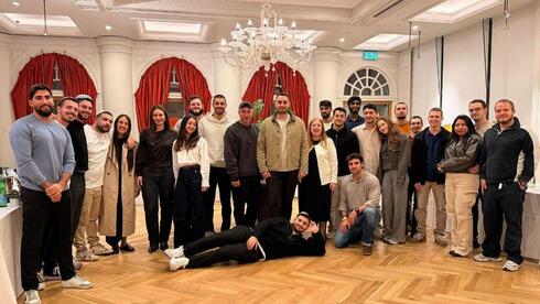 A Warm Home for Every Soldier hosts dinner for lone soldiers, honors donor...