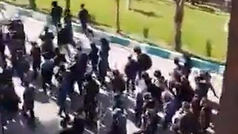 'Death to Khamenei': protests erupt at Tehran universities | Watch