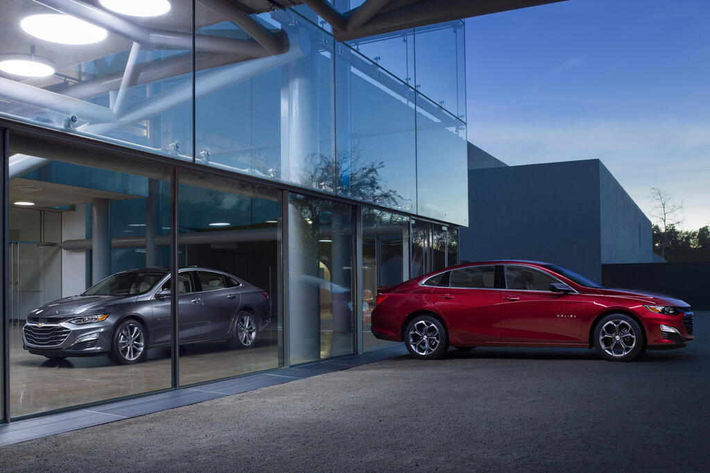 שינוי כיוון: האמריקאיות שוקלות חזרה לסדאן שינוי כיוון: האמריקאיות שוקלות חזרה לסדאן