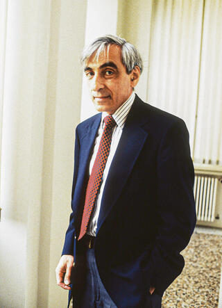 המבקר החברתי צריך להיות מחויב לחברה שלו. מייקל וולצר | צילום: Getty Images