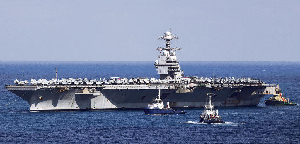 נושאת המטוסים פורד ליד כרתים, אתמול | צילום: רויטרס, Stelios Misinas