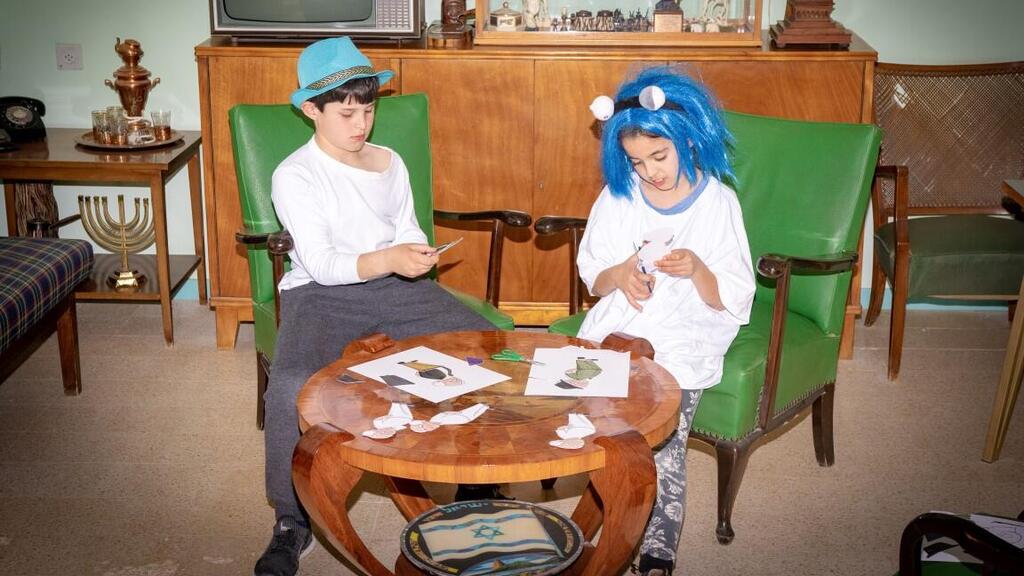 פורים בצריף בן גוריון (צילום: חנן אפשטיין) פורים בצריף בן גוריון