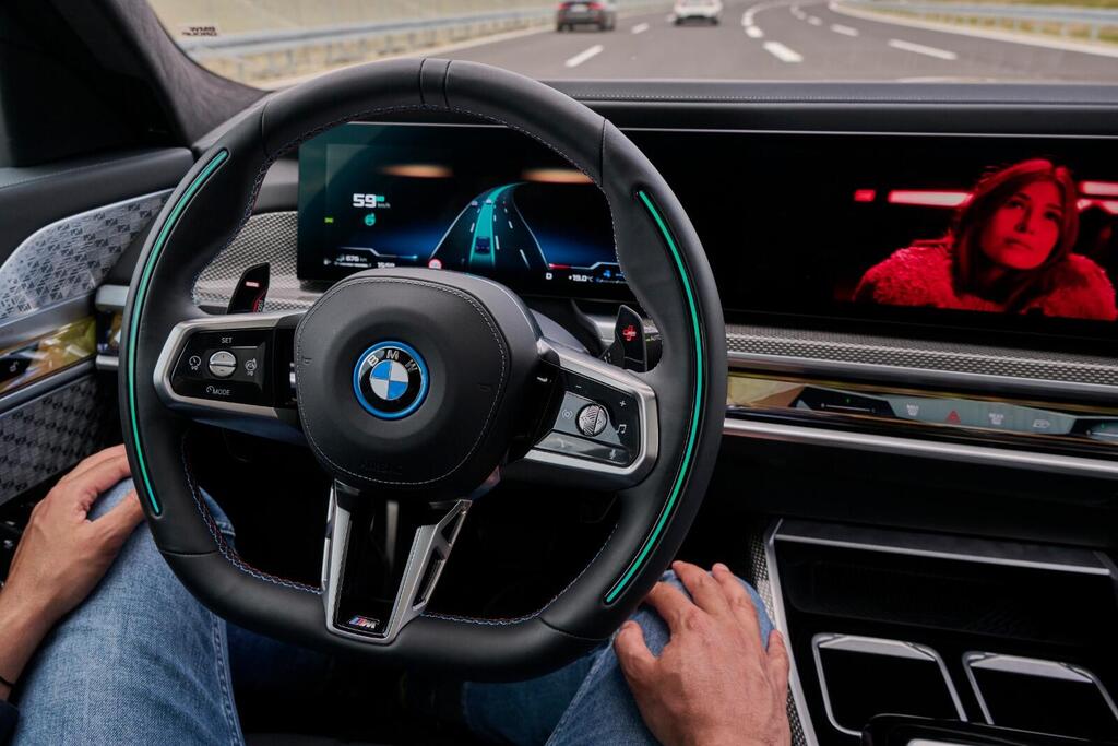 איפה החזון: גם ב.מ.וו ויתרה על נהיגה אוטונומית רמה 3