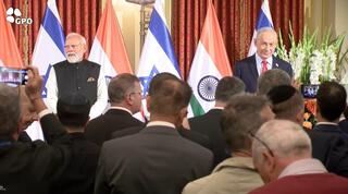 פגישתם של נתניהו ומודי