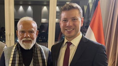 Indian officials upset after surprise appearance by Netanyahu’s son at Modi...