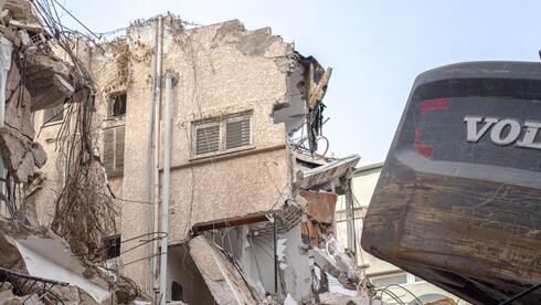 ת"א: פרויקט שיפוץ יוסיף 29 דירות חדשות לרחוב ז'בוטינסקי - חדשות news from ynet