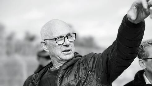 אבנר גת, שאחייניתו כרמל נרצחה בשבי חמאס, נפטר בפתאומיות בבארי