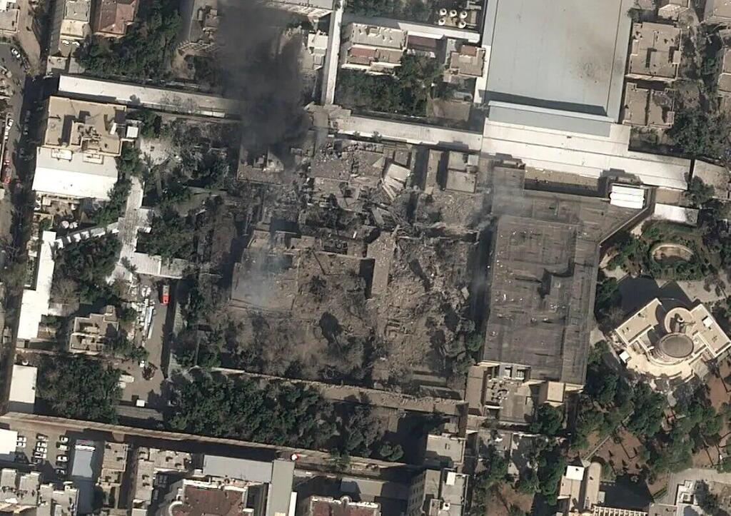 Smoke and damage at Khamenei’s secured compound during the opening strike of Operation Roaring Lion (Photo: Airbus, New York Times) עשן ונזק במתחם המאובטח של חמינאי