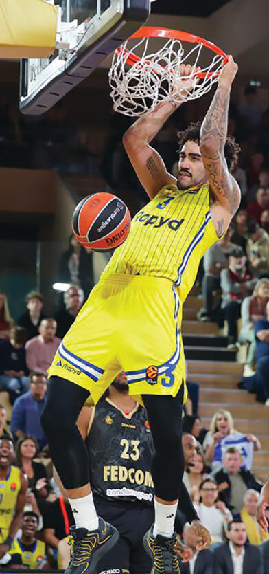 בחזרה לבלגרד. מרסיו סנטוס בחזרה לבלגרד. מרסיו סנטוס