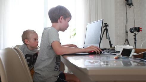 פעילויות לילדים מהבית 