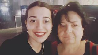 מארינה בלייב שנפטרה בדרכה למקלט, בתמונה: עם בתה איה