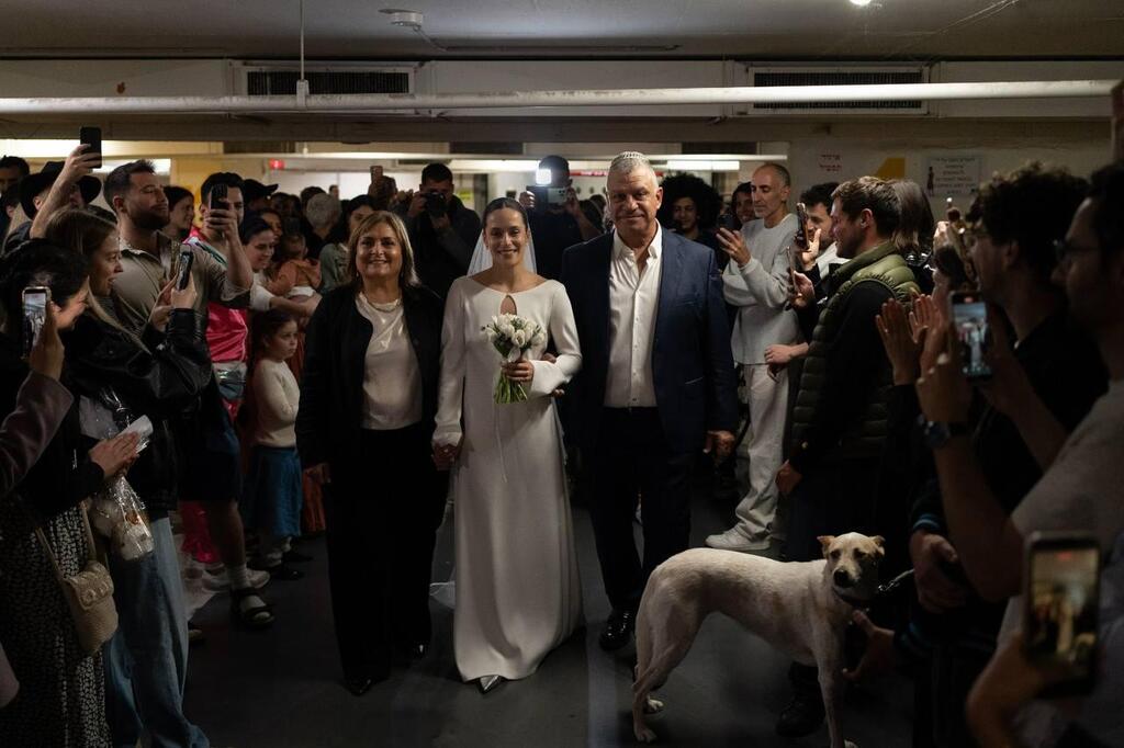 חתונה בקומה מינוס 4 בדיזנגוף סנטר