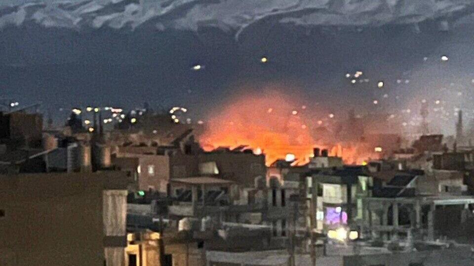 תיעוד מבעלבכ (צילום: סוכנות יוניוז הלבנונית) הפצצות בבעלבכ