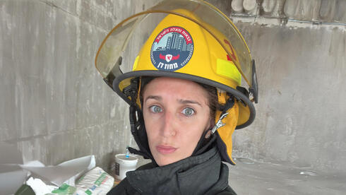 She left France to become a firefighter in Israel