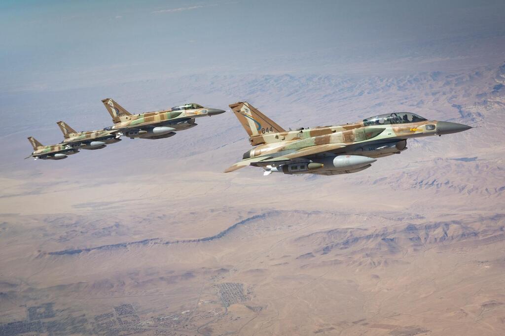 Photo: IDF מטוסי קרב של חיל האוויר בדרכם לתקיפה באיראן