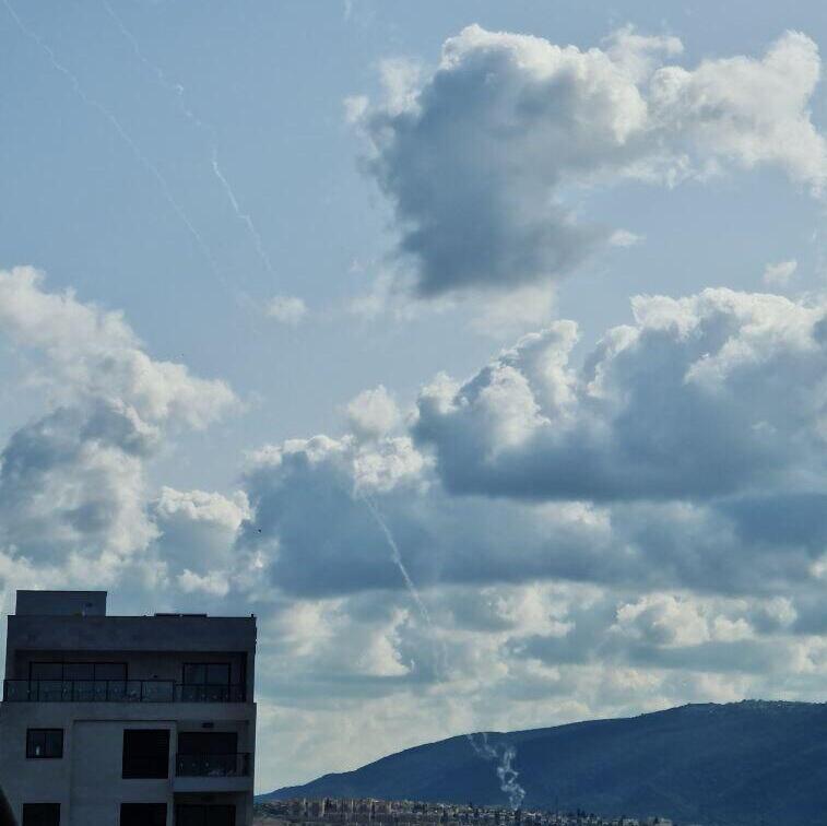 Missile interception over northern Israel (Photo: Chen Itach) יירוט בקריית אתא