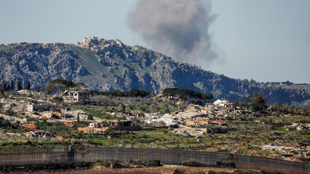 South Lebanon (Photo: REUTERS/Ammar Awad) תקיפות צה"ל בדרום לבנון