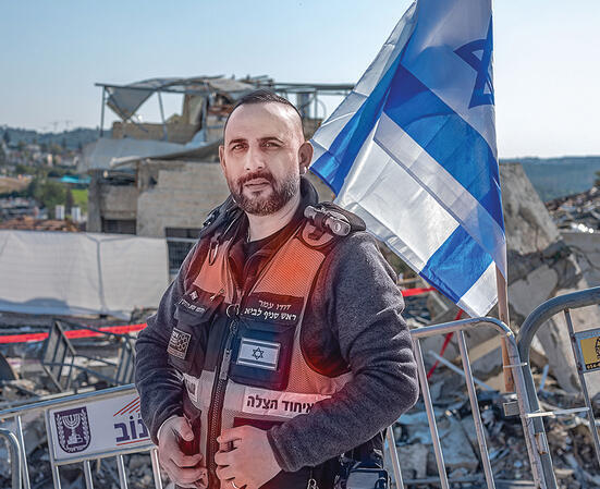 דודו עמר, ראש סניף בית שמש של איחוד הצלה. "בעוד שבועיים נפתח קורס חובשים חדש שייקרא 'קורס רונית'" | צילום: יובל חן