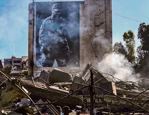 מה שנראה פשוט בתוכנית, מתגלגל לסיפור שונה בשטח: נבטייה, אתמול | צילום: AP Photo/Mohammed Zaatari