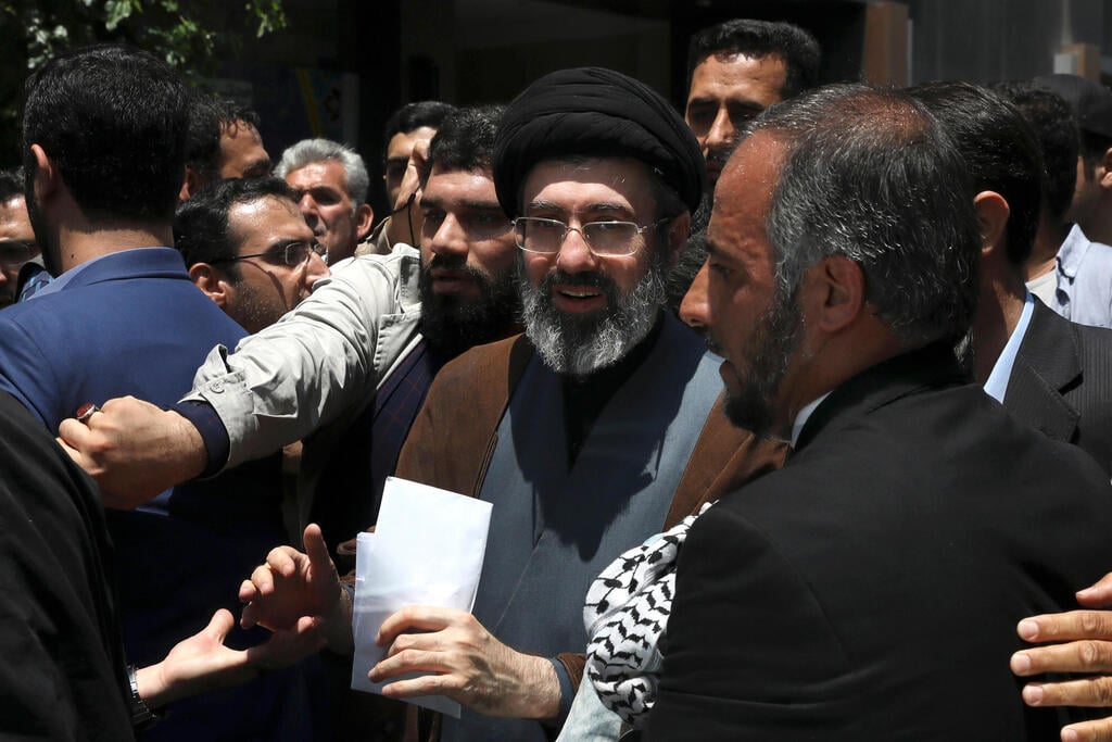 Mojtaba Khamenei (Photo: AP Photo/Vahid Salemi) מוג'תבא חמינאי בנו של המנהיג העליון של איראן בטהרן ב-2019