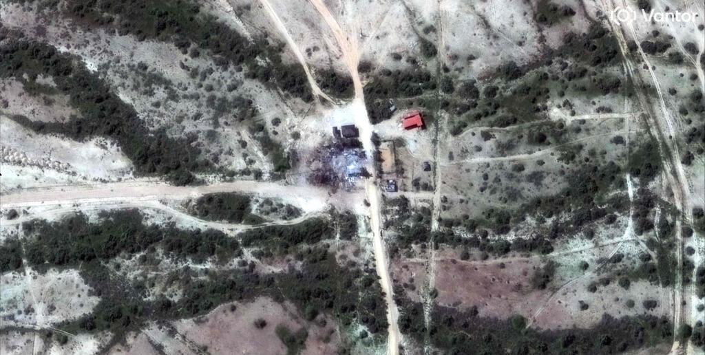 הנזק אחרי התקיפה במתחם כטב"מים (צילום: SATELLITE IMAGE ©2026 VANTOR / AFP) הרס בבסיס של איראן