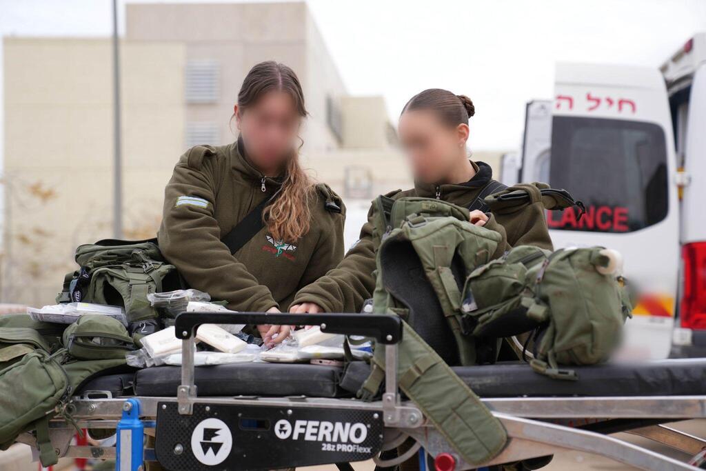 כל מילואימניק חמישי ב"שאגת הארי" הוא אישה (צילום: דובר צה"ל) משרתות צה״ל ממבצע ״שאגת הארי״