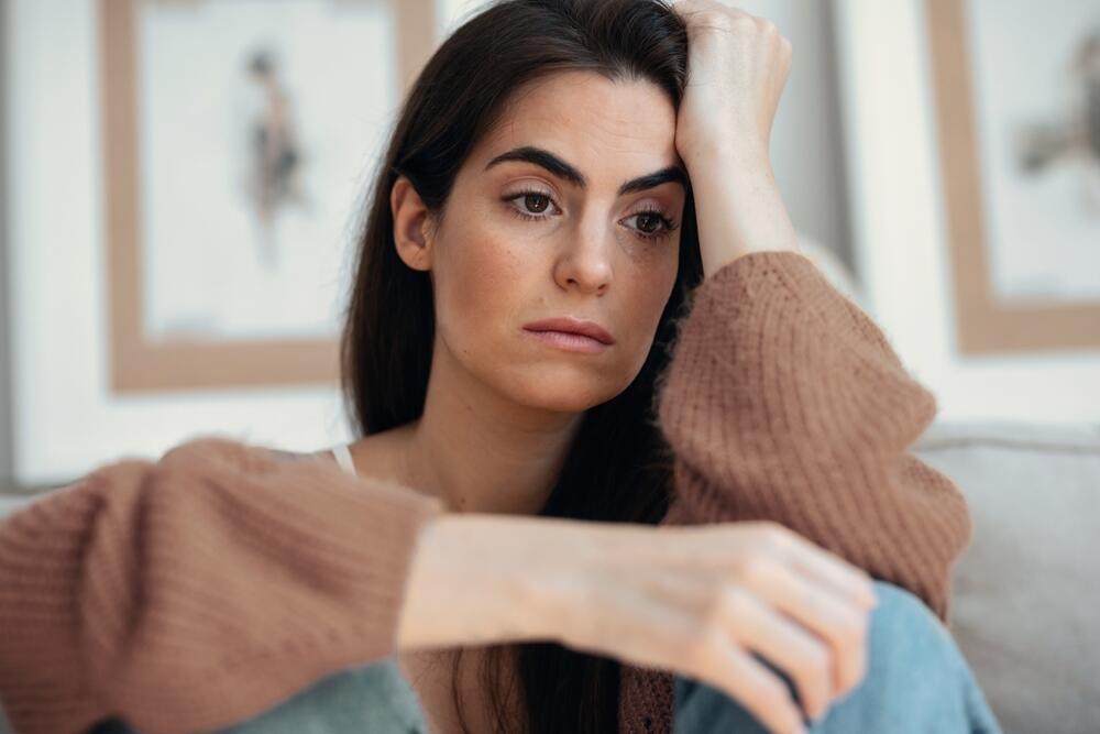 מתח ממושך עשוי להאט את פעילות מערכת העיכול (צילום: shutterstock) עור פנים סטרס