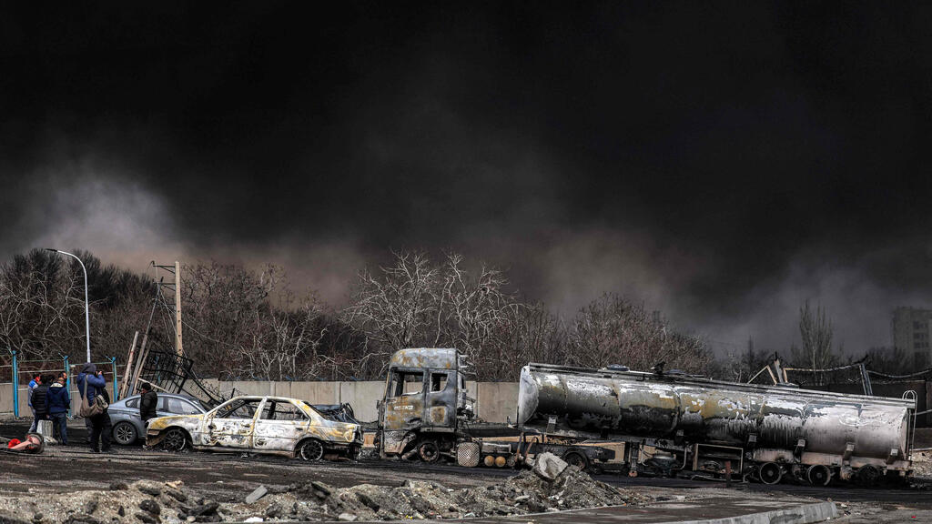 Destruction in Tehran (Photo: AFP) שהראן