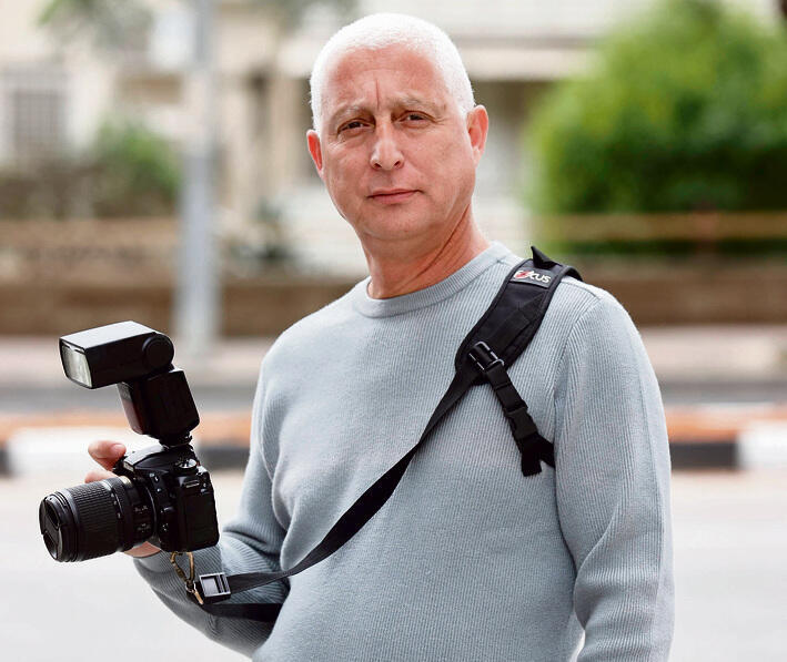 דניאל הרלב, אשדוד, נשוי ואב לשניים. העסק: צלם אירועים. ותק של העסק: 10 שנים