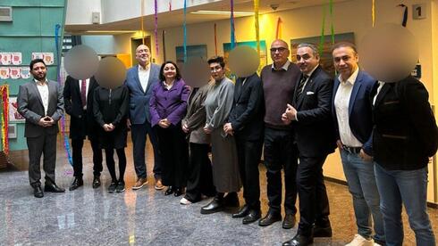 גולים איראנים לשגריר ישראל: „תמשיכו עד שהמשטר יתחלף”