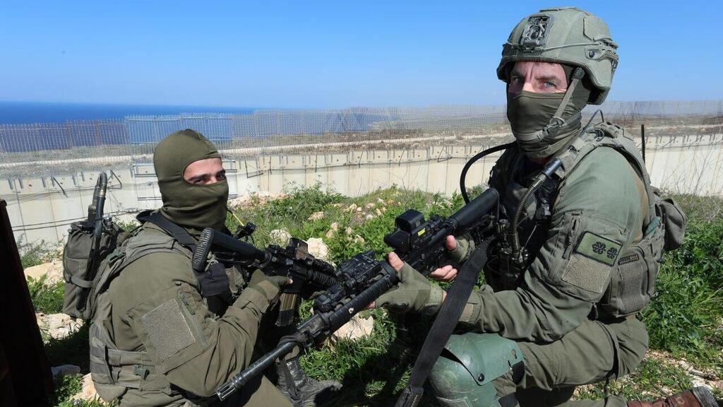 Field interview and tour with אhe 7020th Battalion commander (Photo: Elad Gershgoren) ריאיון בשטח וסיור עם מג"ד 7020