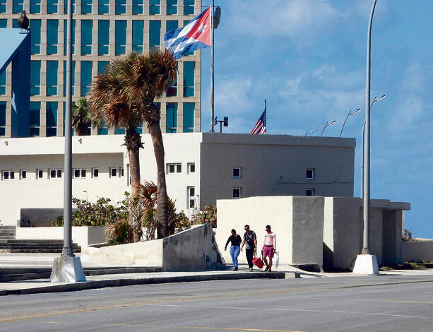 "הטיוח הגדול שראיתי בחיי".  שגרירות ארה"ב בהוואנה