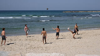 תל אביב חוף ים