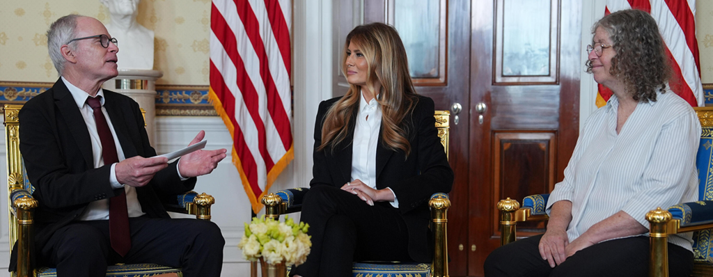 קית' סיגל אביבה סיגל פגישה עם מלניה טראמפ בבית הלבן ארה"ב