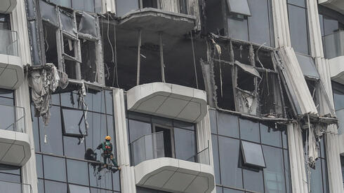 Iran threatens Gulf hotels it says are housing US troops