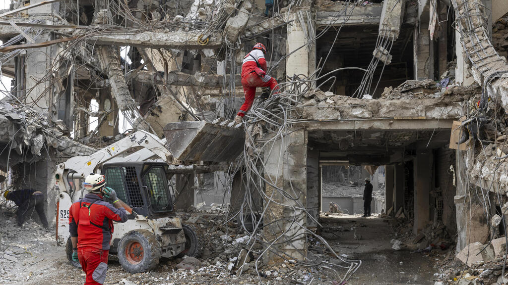 Tehran (Photo: Majid Saeedi/Getty Images) הריסות בטהרן