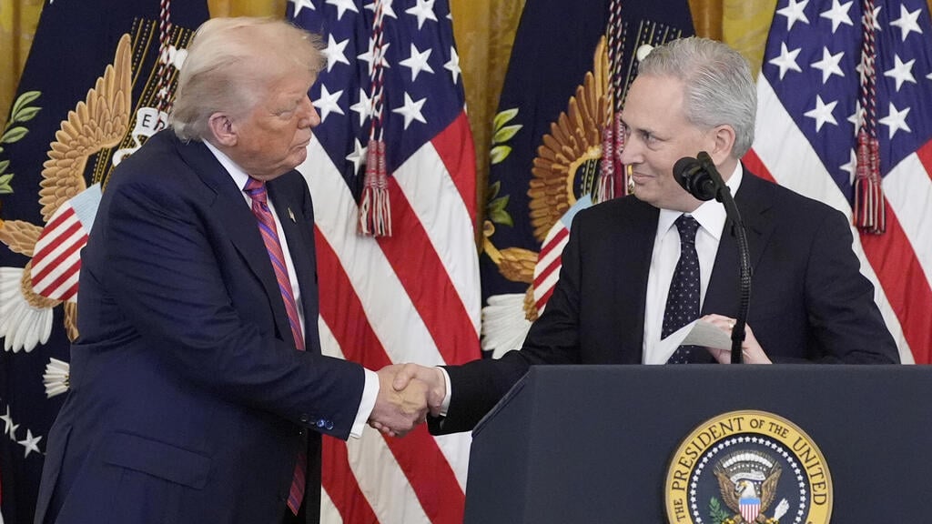 Donald Trump and David Sacks (Photo: Alex Brandon/AP) דיוויד סאקס