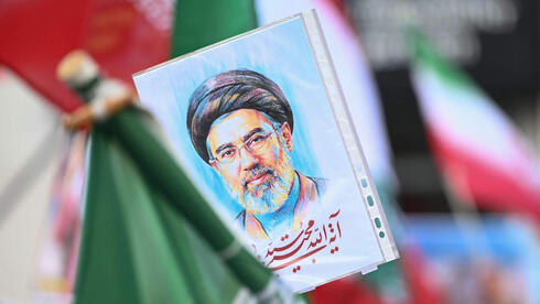 60% of IRGC commanders don’t believe Iran will win, AI analysis shows