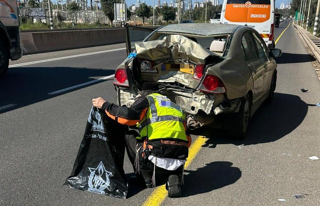 12 הרוגים בכבישים מתחילת המלחמה באיראן (צילום: דוברות זק"א ) תאונת דרכים כביש 57