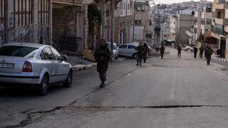 צה"ל: סריקות אחר ישראלים שאבד איתם הקשר בכפר פלסטיני בבנימין