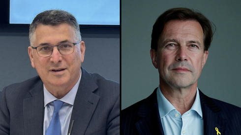 שר החוץ סער עשה 