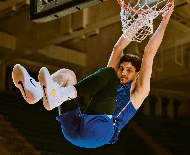 סורקין מטביע בדרך לניצחון ענק, אתמול